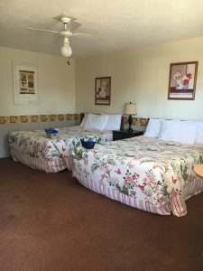 Two Queens room
